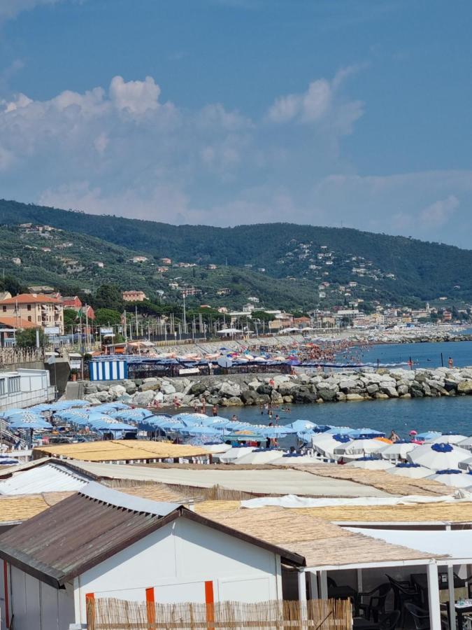 Albergo Stella Di Mare Lavagna Exterior foto