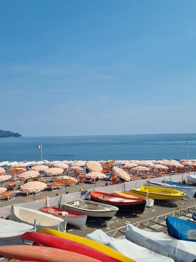 Albergo Stella Di Mare Lavagna Exterior foto